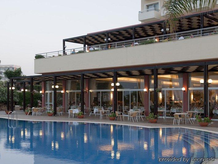 Sentido Kouzalis Beach Hotel Protaras Exterior foto